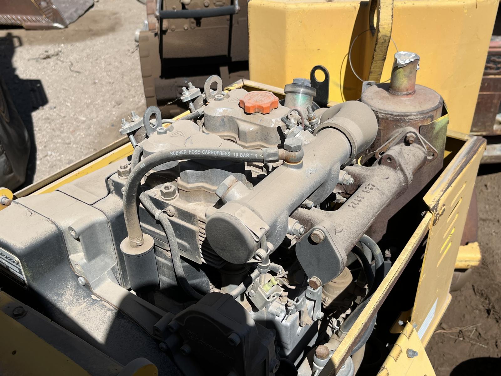 ./imagenes/INVOICE/2019/13889/WACKER RT820 (14).JPG